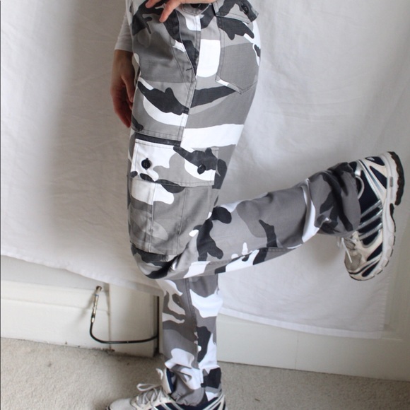 Cargo Pants - Picture 3 of 3